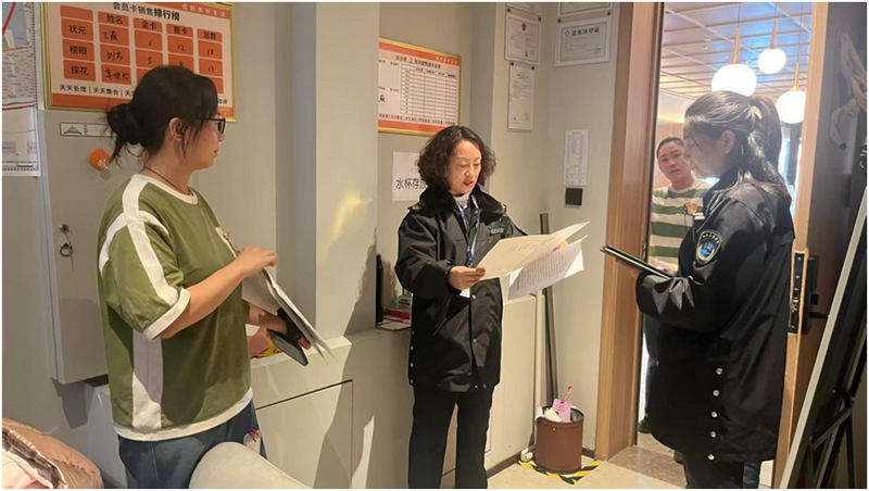 当好营商环境“金牌店小二”